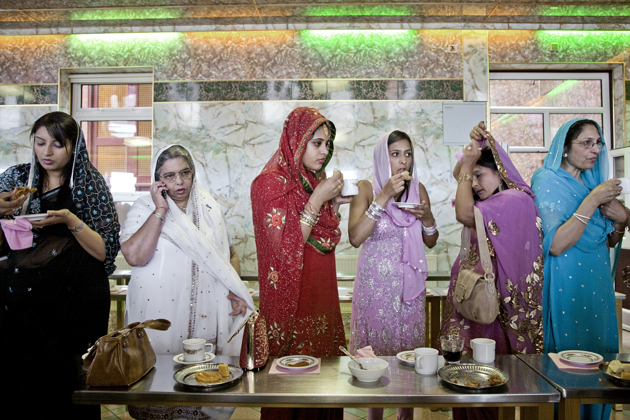 Liz Hingley: Sikh Wedding, from 'Under Gods: Stories from Soho Road', 2011